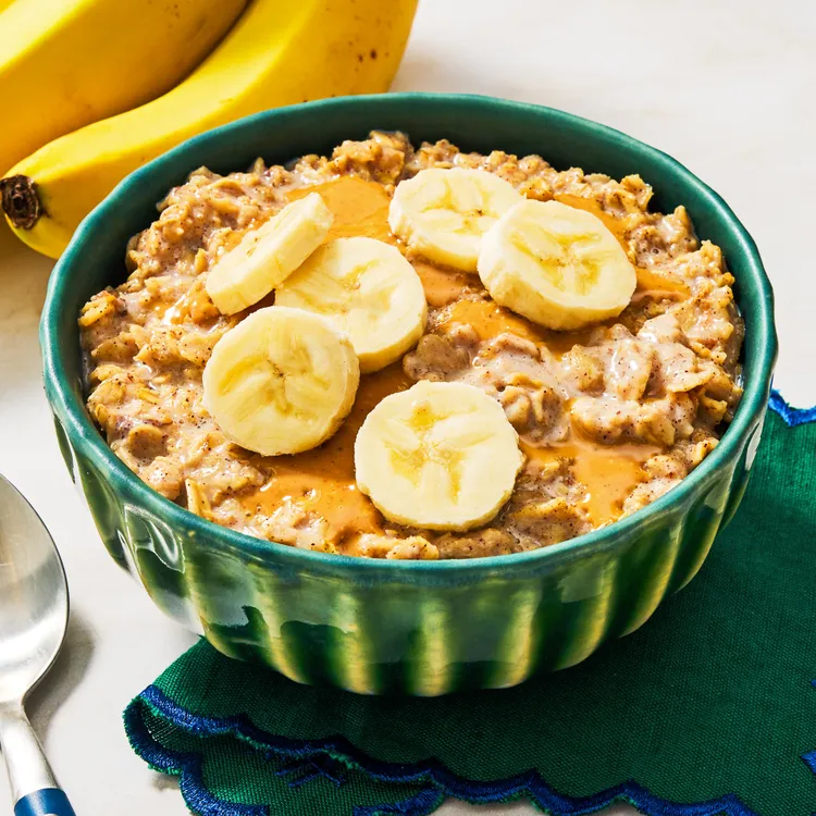 Protein Oatmeal with Banana & Peanut Butter